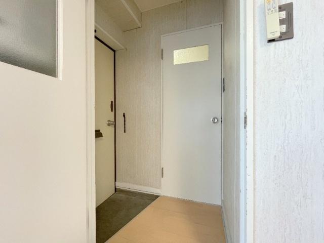 グランドール大栄（303） 玄関