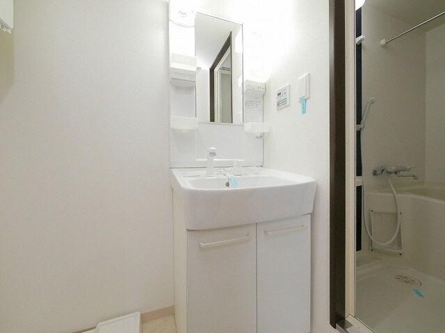 コローレ元町（405） 洗面