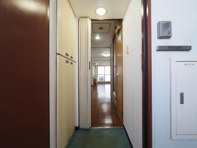 サングローリー（87） 玄関