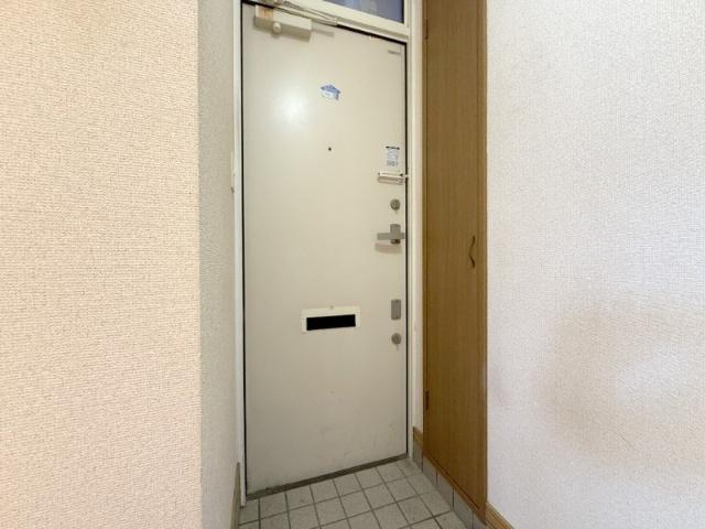 ドルチェ（104） 玄関