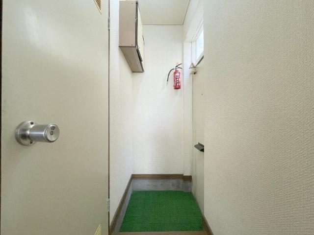 スタジオＳ１（101） 玄関