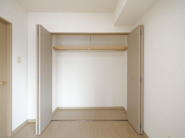 ティアラＦＣサイド（506） 収納