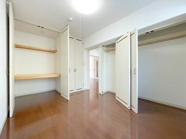 プリマヴェーラ西町（105） 収納