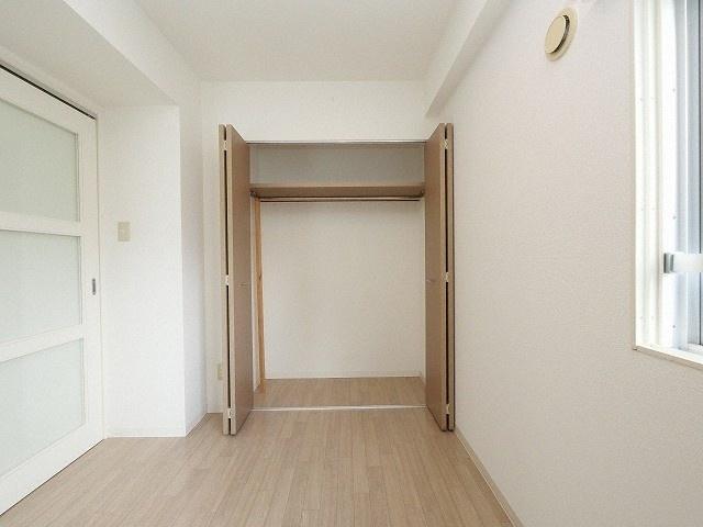 プレゼンスＮ９　Ｃ棟（201） 収納