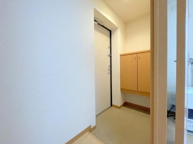 メルシオン発寒南（103） 玄関