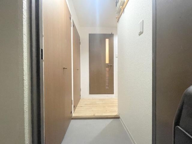 メープル桑園駅（102） 玄関