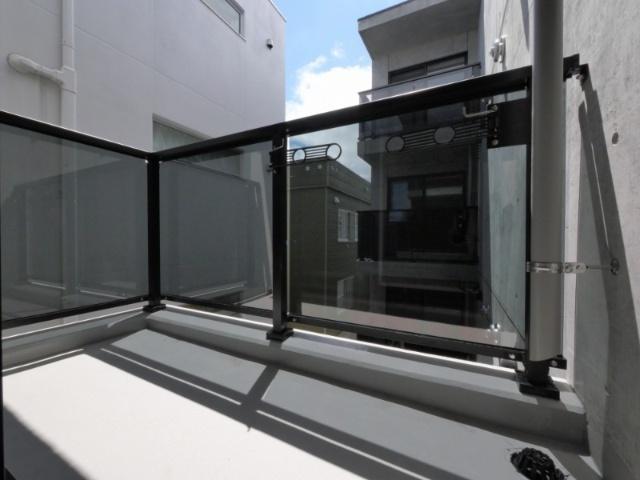 フェーラシュヴァル元町（306） バルコニー