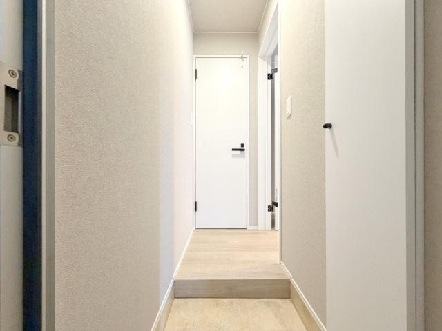 プレシャス１５番館（103） 玄関