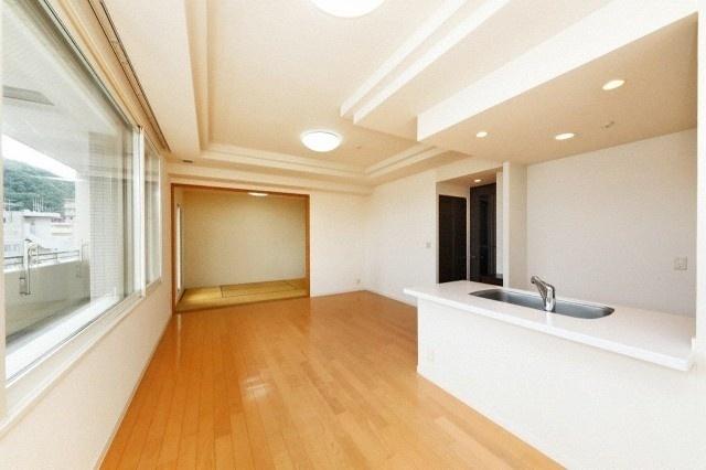 桂和レジデンス円山桜（602） リビング