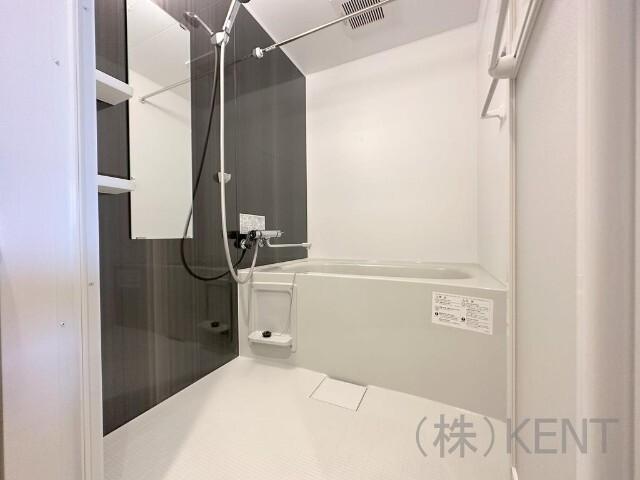 Ｓ−ＲＥＳＩＤＥＮＣＥ西町（301） バス／シャワー