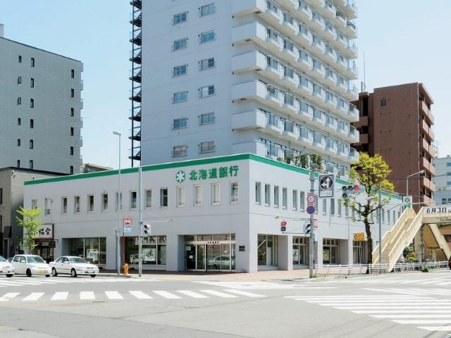 北海道銀行鳥居前支店：384m