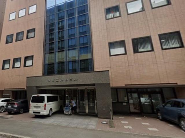 一般財団法人北海道農業近代化技術研究センター直売市：329m