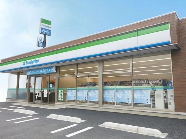 ファミリーマート札幌北40条東8丁目店：477m
