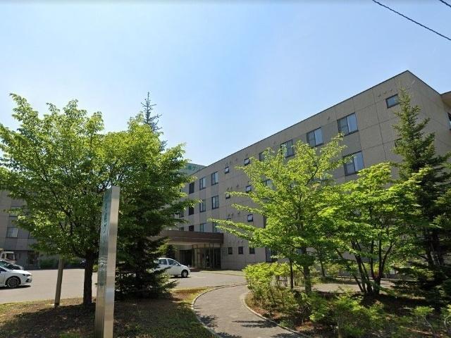 医療法人札幌グリーン病院：626m