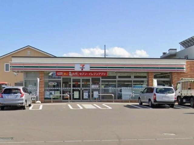 セブンイレブン札幌北37条東店：542m