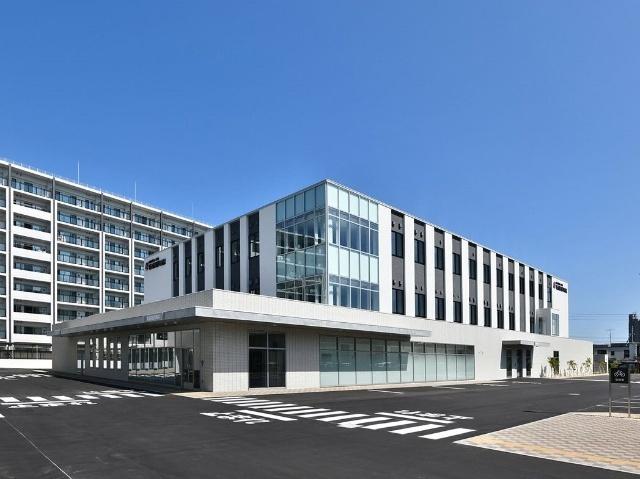 社会医療法人北腎会坂泌尿器科病院：106m