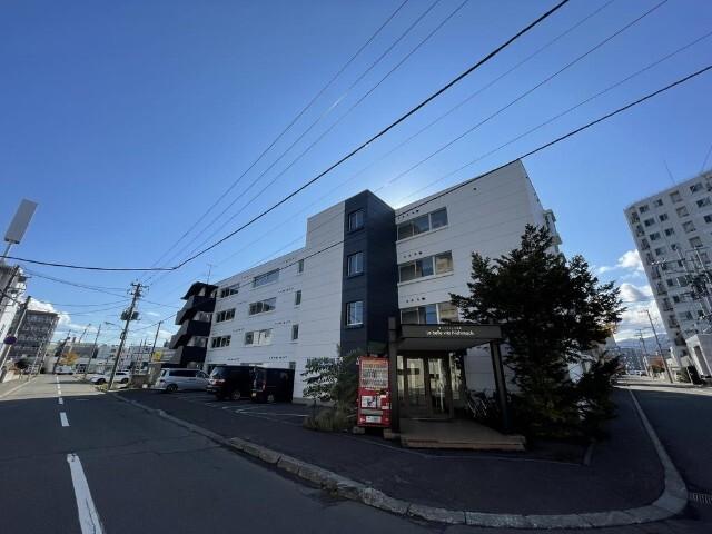ラベラヴィータ西町（105） 外観