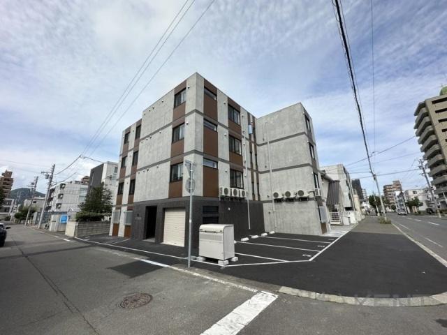 ＧＲＯＶＥ　Ｅ　ＭＡＲＵＹＡＭＡ（グローヴィー円山）（302） 外観