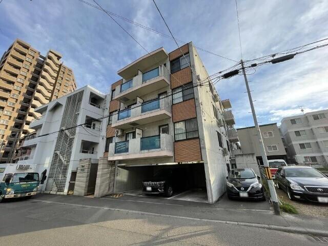 ディスティニー（406） 外観