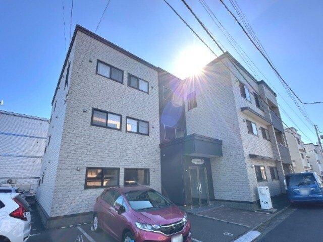 サンドリヨンA棟（201） 外観