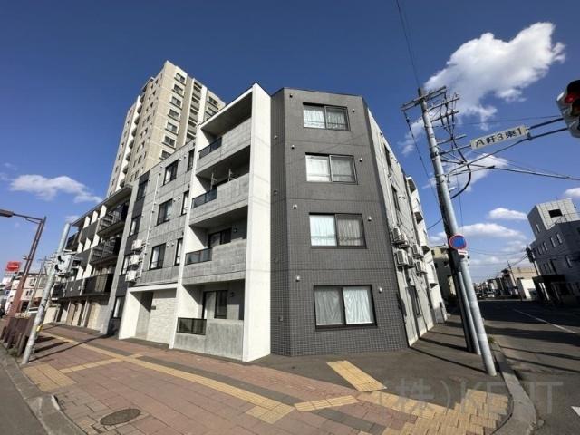 ＣＩＴＹ　ＲＥＳＩＤＥＮＣＥ八軒（シティレジデンス八軒）（301） 外観