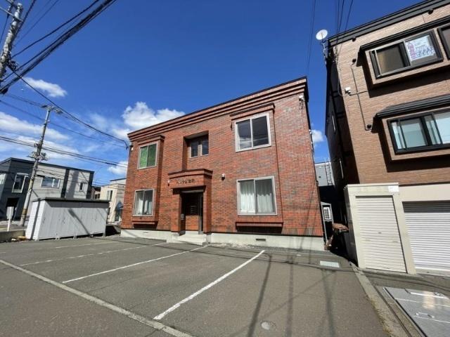 ベルヴュ西野（102） 外観