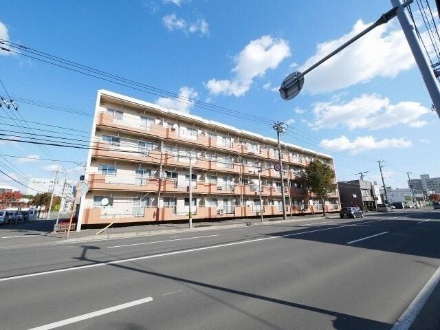 八軒駅より徒歩8分 築47年6ヶ月 4階建の賃貸物件