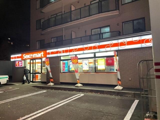 セイコーマート大通店：308m