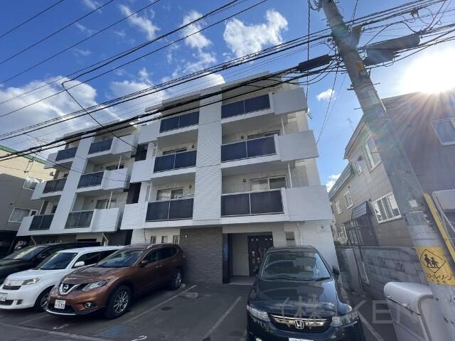 ＧＬＡＳＳ　ＭＡＲＥ西町 物件画像