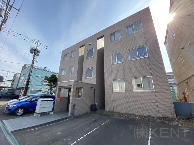 ＰＬＵＭＣＯＵＲＴ 物件画像