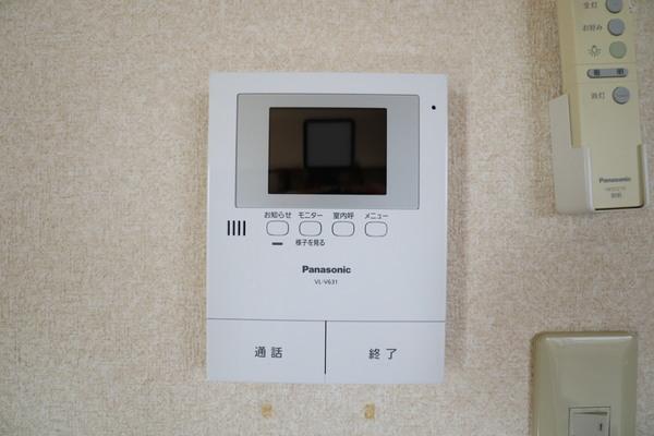 サニーライフ　B（210） セキュリティ