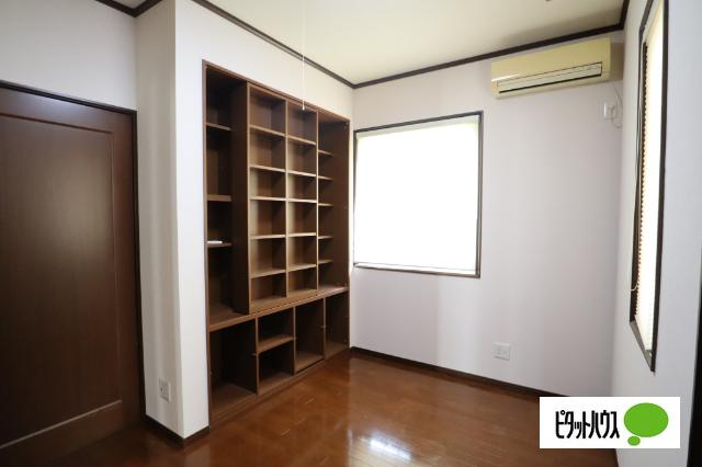 中居林雷貸家 収納