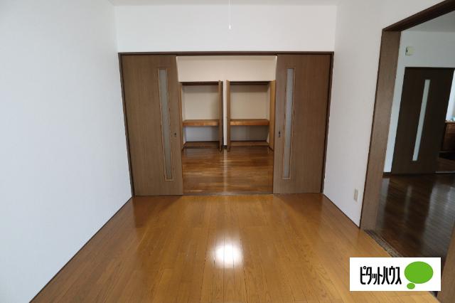 ソレイユ壱番館（1-A） 収納