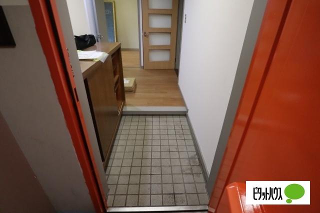 BETTER R 沼館（203） 玄関