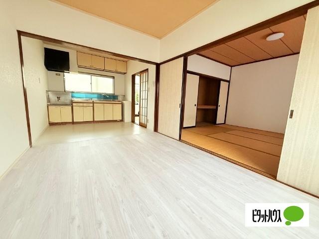 カルム鳥屋部（3） リビング