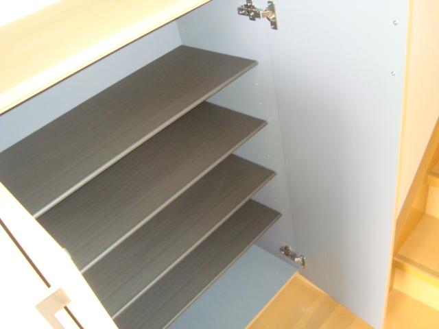 コンプリートプレイス 部屋画像