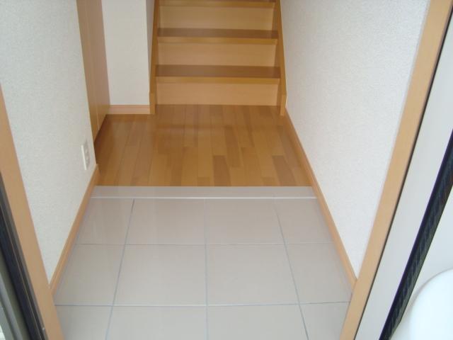 コンプリートプレイス 部屋画像