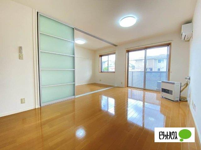 ＭＡＩＳＯＮ・ＭＡＳＴ売市Ｂ（101） リビング