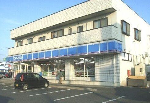 ローソン八戸類家店：750m