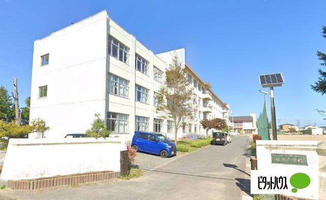 八戸市立城北小学校：550m