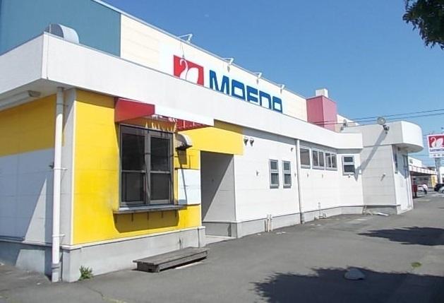 マエダストア 売市店：270m