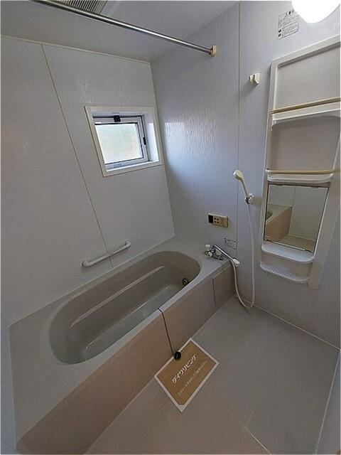 アンフルール　Ａ（101） 部屋画像