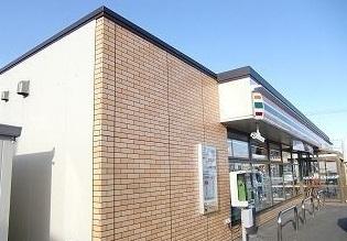 セブンイレブン八戸田向店：220m