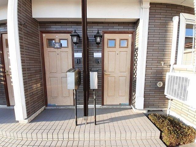 フローリッシュ小中野Ｂ（102） エントランス
