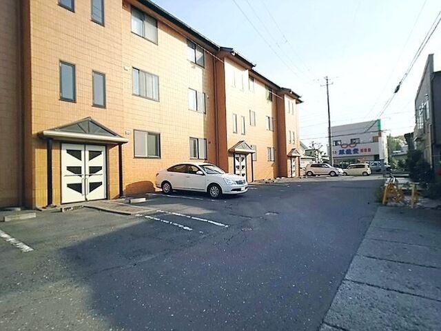 パシフィックレインボー（1207） 駐車場