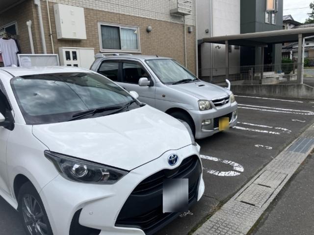 セジュールアミー（201） 駐車場