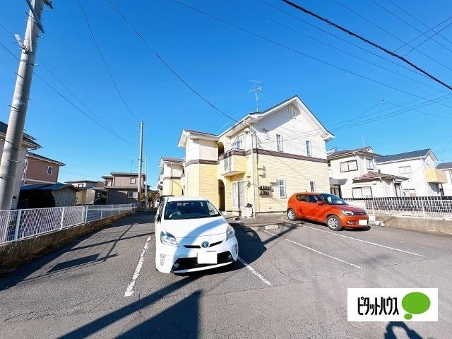 ソレイユ（Ｇ） 駐車場