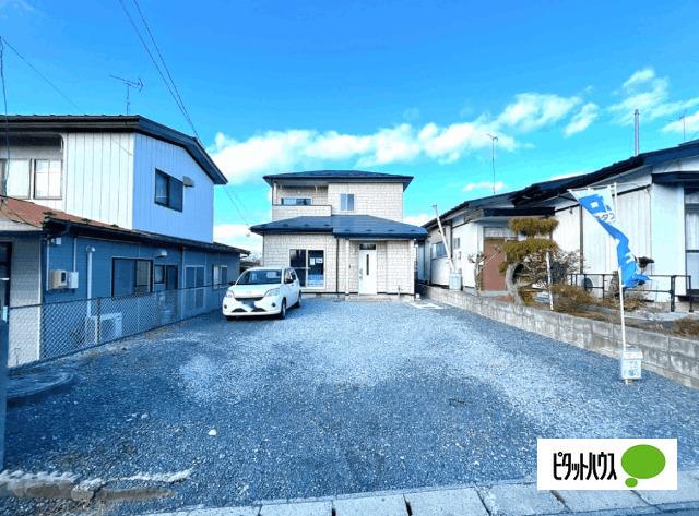 妙間山リフォーム中古住宅 駐車場
