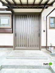 【中古】鮫町字ハン木沢　戸建 エントランス
