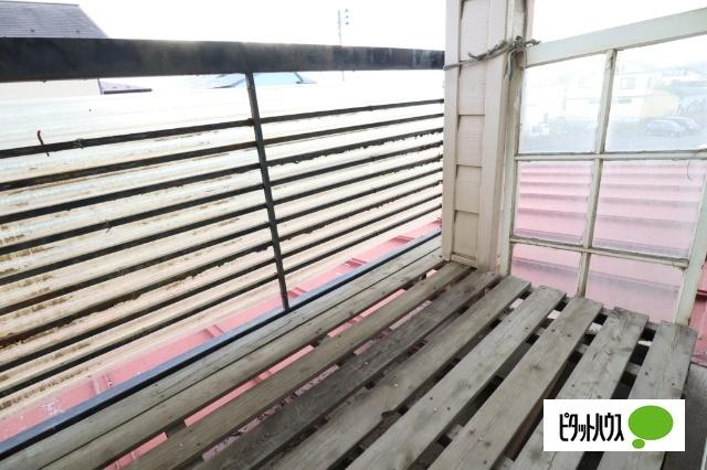 新井田寺沢下中古住宅 バルコニー